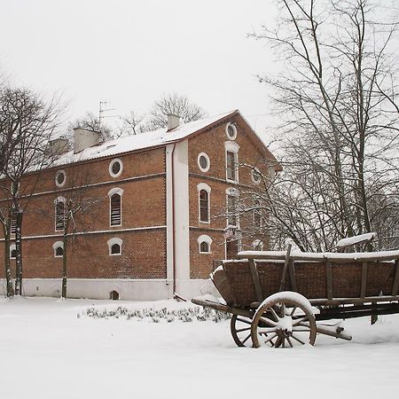 Ostoya Inn & Granary Jasionka Buitenkant foto