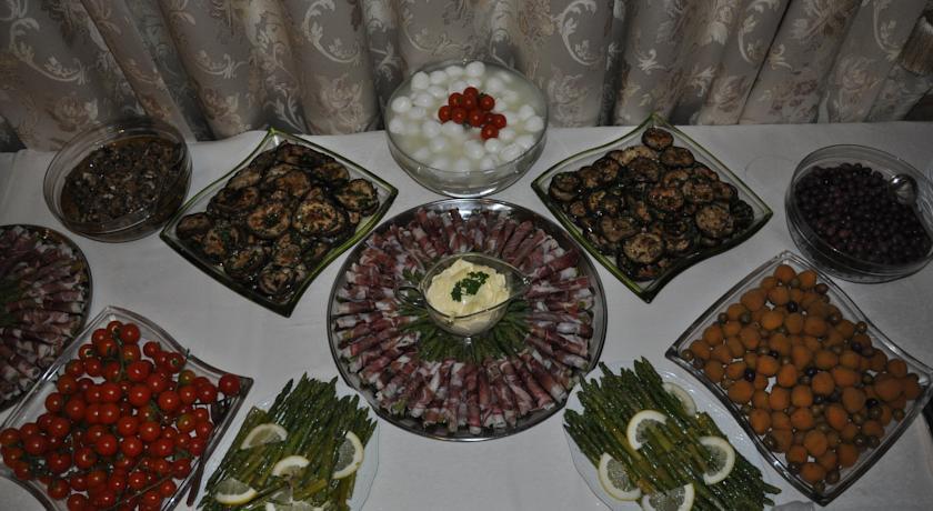 Ostoya Inn & Granary Jasionka Buitenkant foto